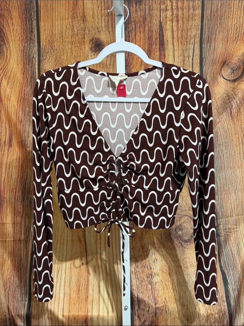 🚨($3 Bundled) Meraki Lattice Crop Blouse Size XL